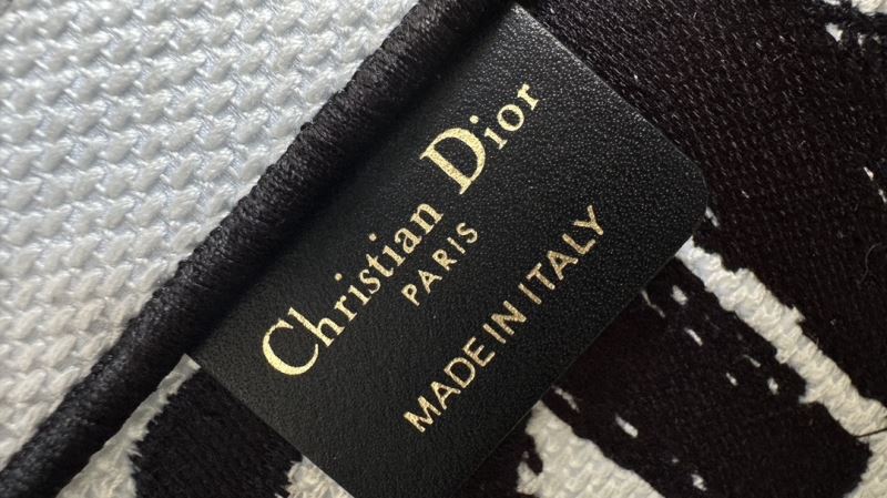 chr1st1an D10r shopping bags